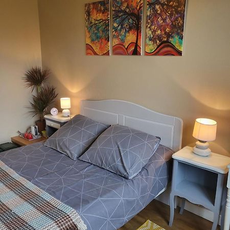 Chambre D'Hote Woody Chef-Boutonne Kültér fotó